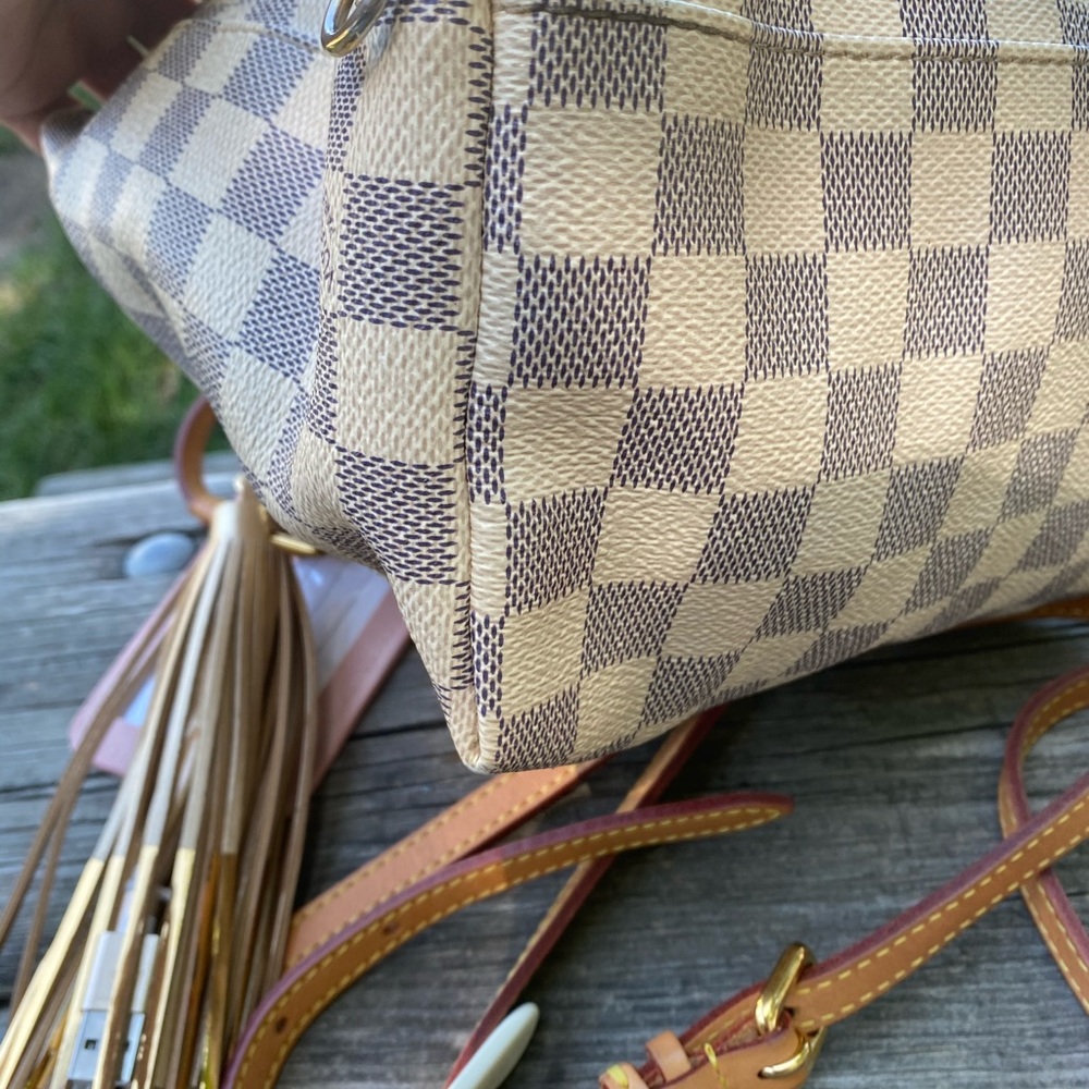 Louis vuitton Authentic backpack - Picture 9 of 15
